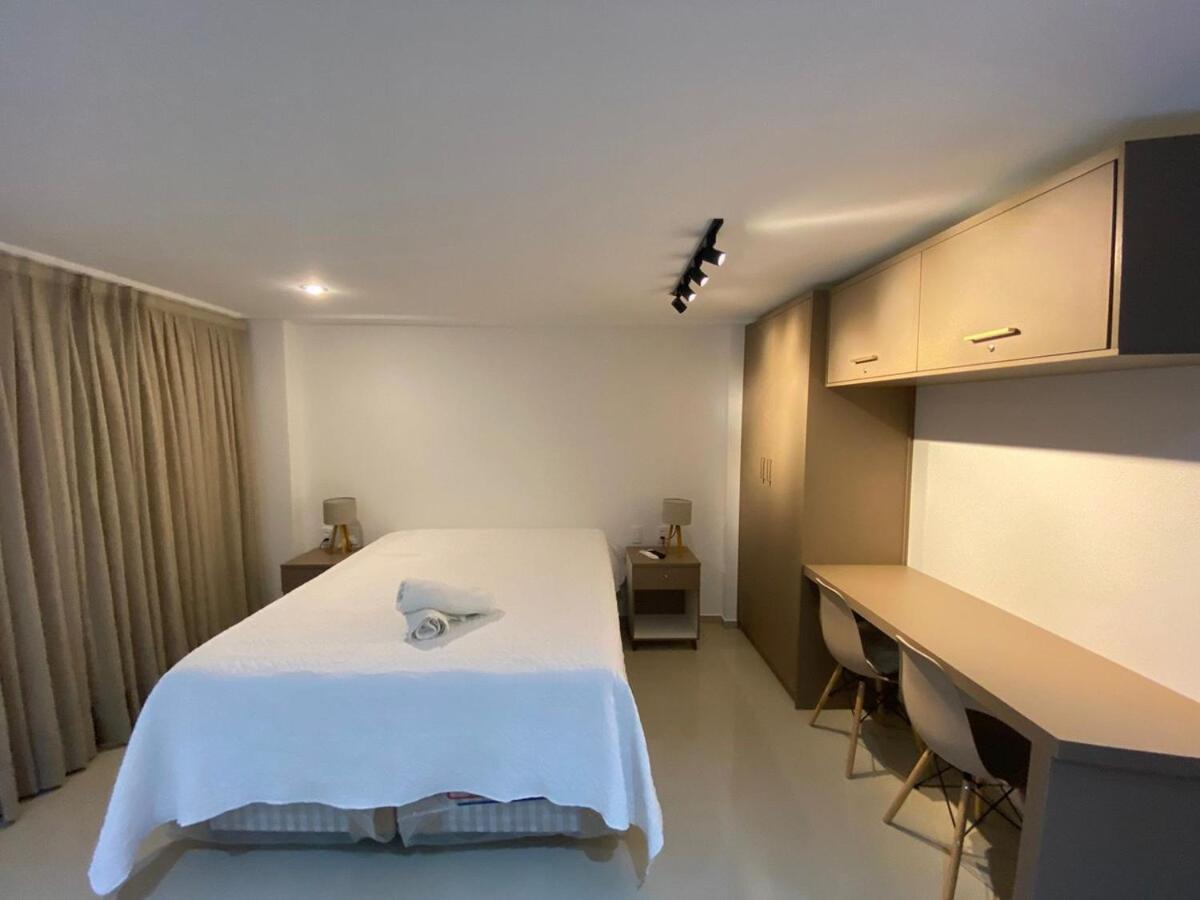 Apartamento Santorini Beira Mar - Und 304 *